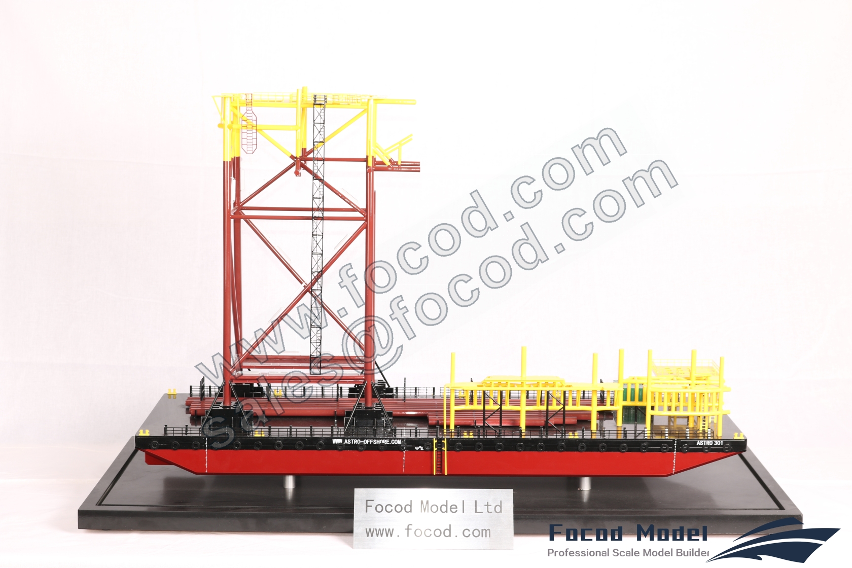 customized model of 91m barge with jacket